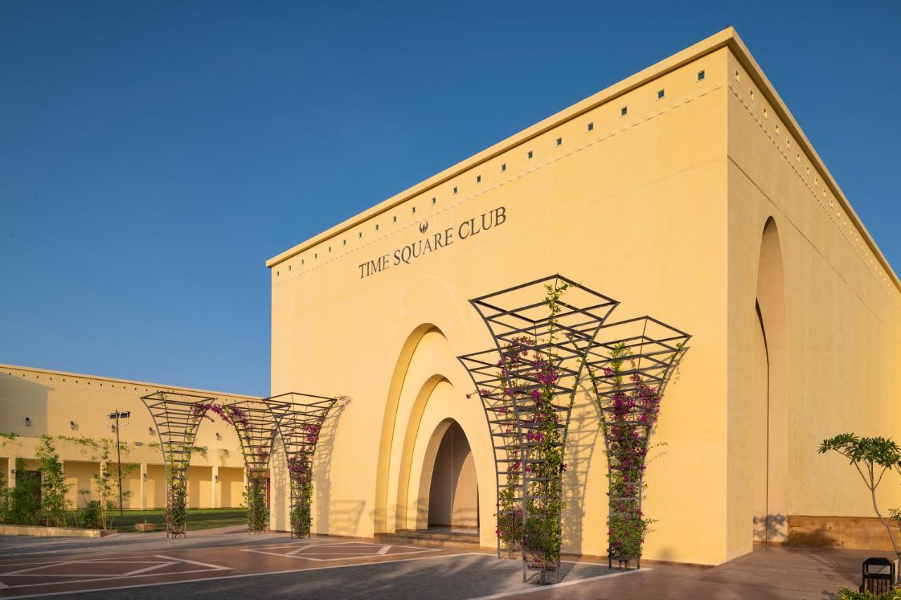 Time Square Resort & Spa Бхудж Экстерьер фото