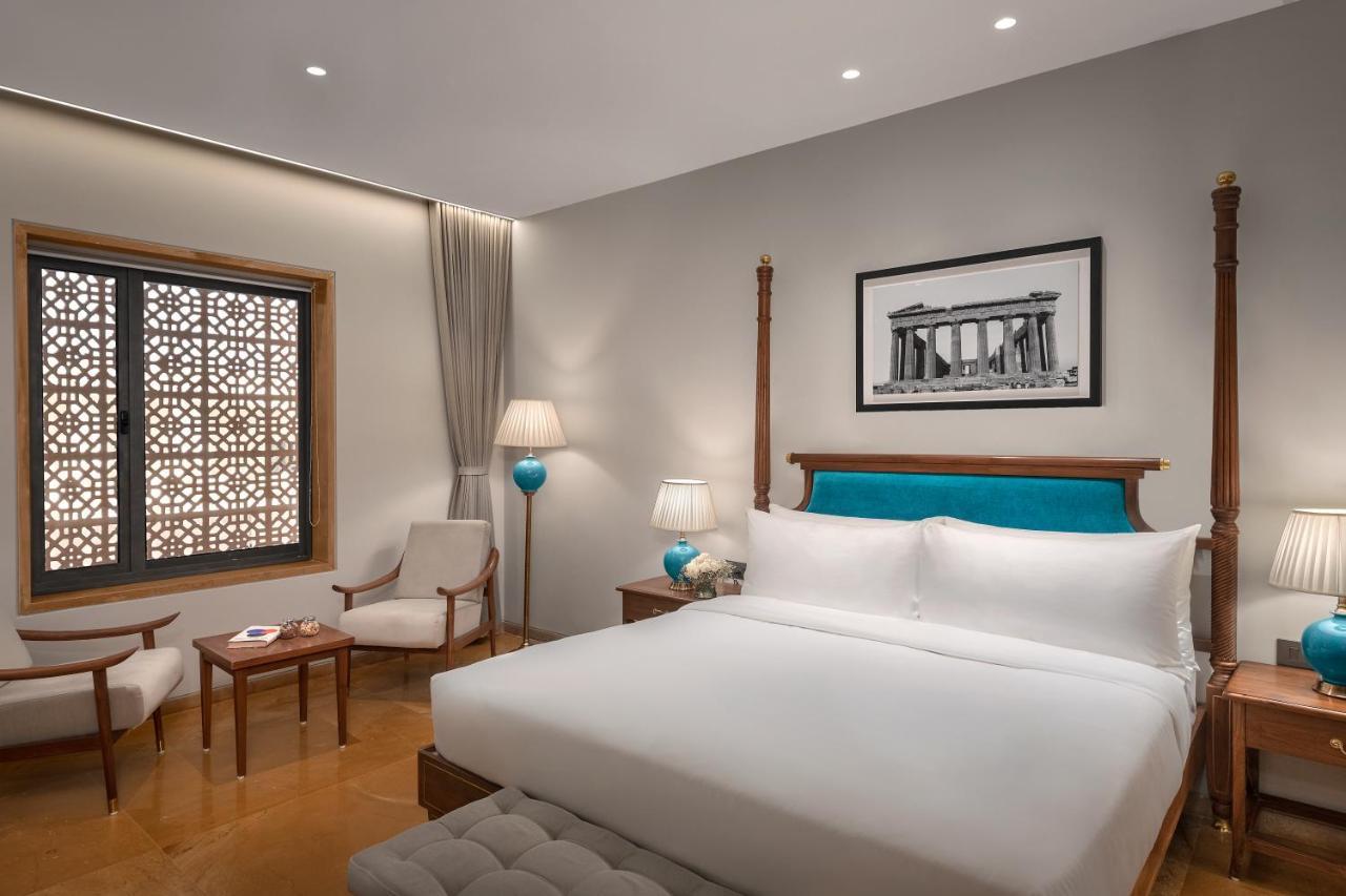 Time Square Resort & Spa Бхудж Экстерьер фото